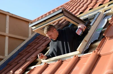 Pose de fenêtres de toit Velux à Festieux